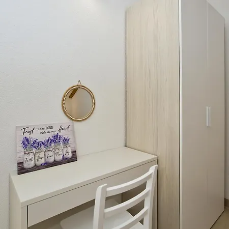 Appartement Apartments&rooms Zvjezdana *