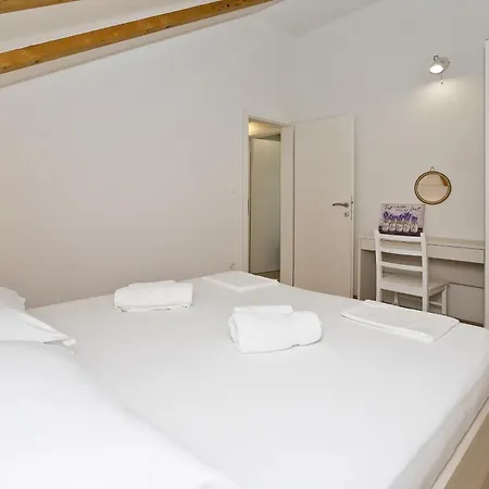 Apartments&rooms Zvjezdana Appartement Hvar Town