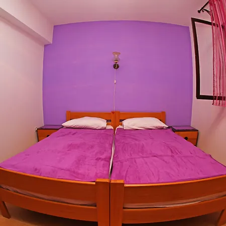 Appartement Apartments&rooms Zvjezdana *