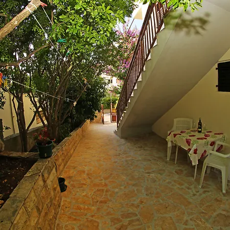 Apartments&rooms Zvjezdana *