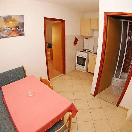 And Zvjezdana Apartment Hvar Town